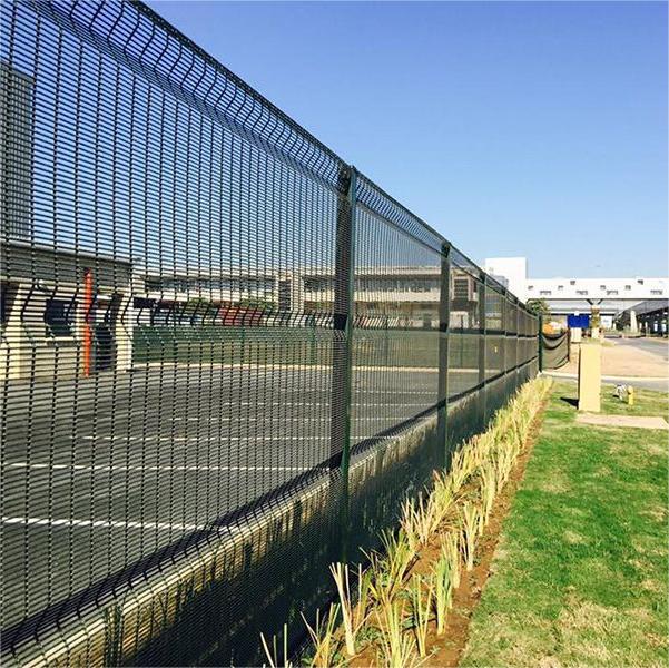 358 High Security Wire Mesh Fence Panels