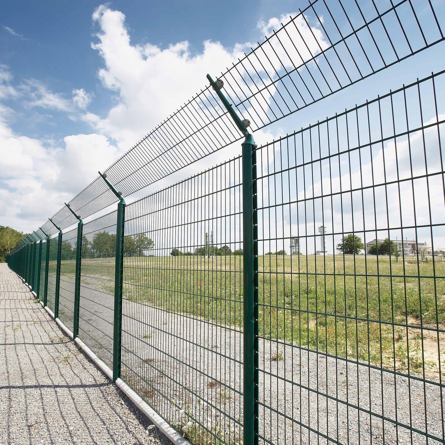 Where To Get Airport Wire Mesh Fence Panels?